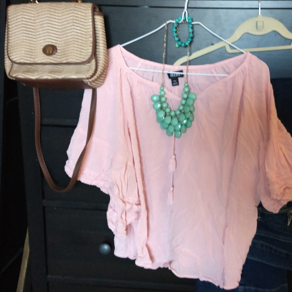 2/$10 Lovely gauze peasant blouse